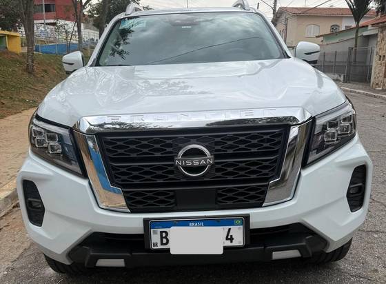 NISSAN FRONTIER 2.3 16V TURBO DIESEL PLATINUM CD 4X4 AUTOMÁTICO NISSAN FRONTIER 2.3 16V TURBO DIESEL PLATINUM CD 4X4 AUTOMÁTICO